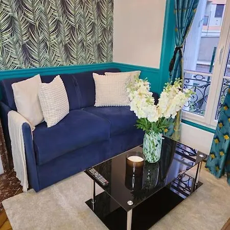 French Luxury 아파트 파리